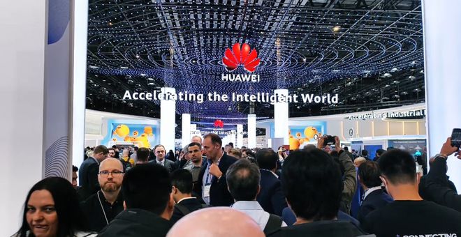 MWC25 “绕”不开AI的MWC2025(图5)